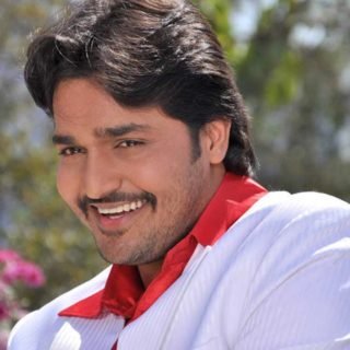 Manoj R Pandey Bio, Family Details, Girlfriend Name, Wife Name & Age ...