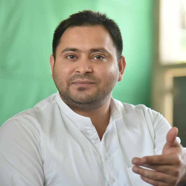 tejashwi-yadav-bio-family-qualification-wife-name-age-info-knocks